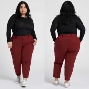Universal Standard Petite Cigarette Pants in Syrah Size XS (10-12)